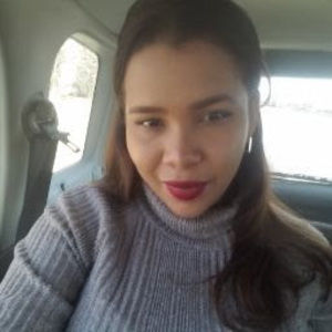 Meet your Posher, Noelia